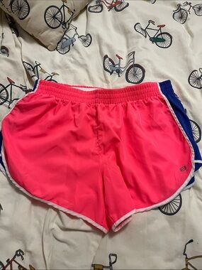 7/$20 Women’s Neon Pink Athletic Shorts with Blue Trim 7/$20